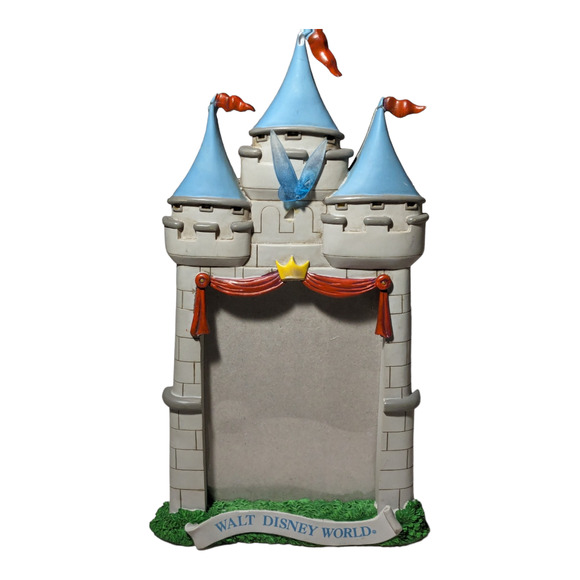 Walt Disney World Cinderella’s Castle 3D Picture Frame Disney Parks - Picture 1 of 2